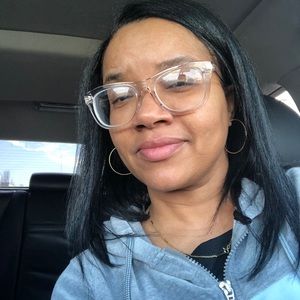 Meet your Posher, Keisha